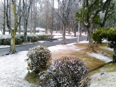 町に雪が降った日, a snowy day