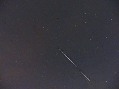 ISSの軌跡（露光時間8秒間）, Track of ISS (International Space Station)