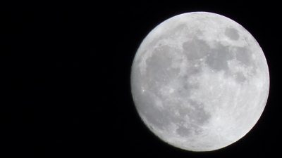 月食の前の日,the day before the lunar eclipse