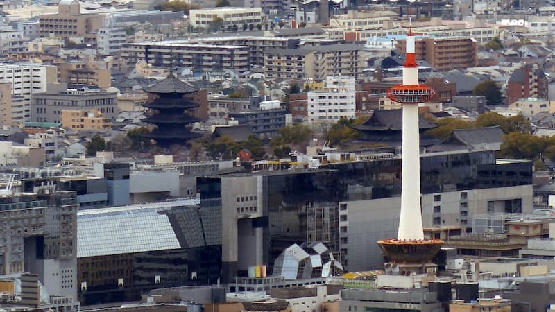 京都駅と京都タワー, Kyoto St. and Kyoto Tower